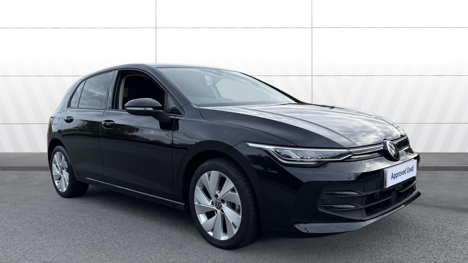 Used Volkswagen Golf 2024 for sale - 76207664: Photo 1