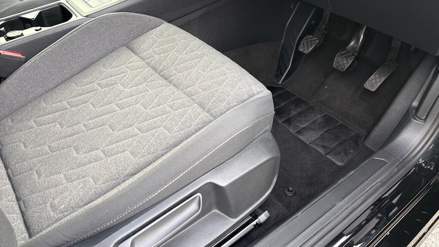 Used Volkswagen Golf 2024 for sale - 76207664: Photo 45