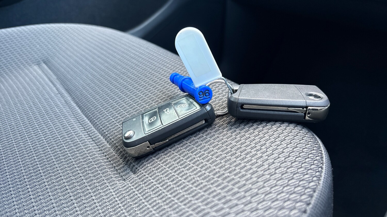 Used Volkswagen Golf 2017 for sale - 76382529: Photo 20