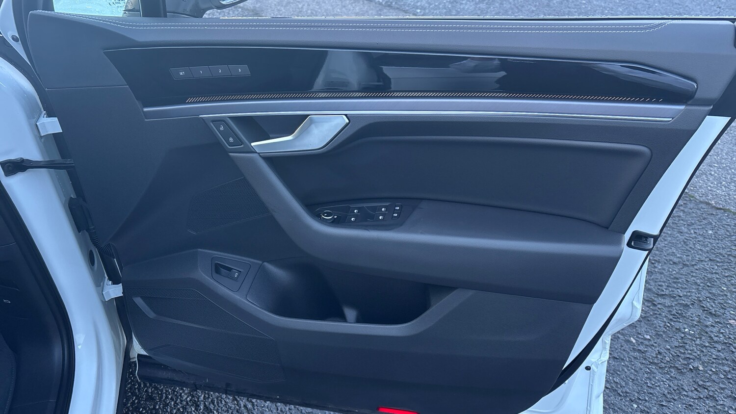 Used Volkswagen Touareg 2025 for sale - 77579441: Photo 34