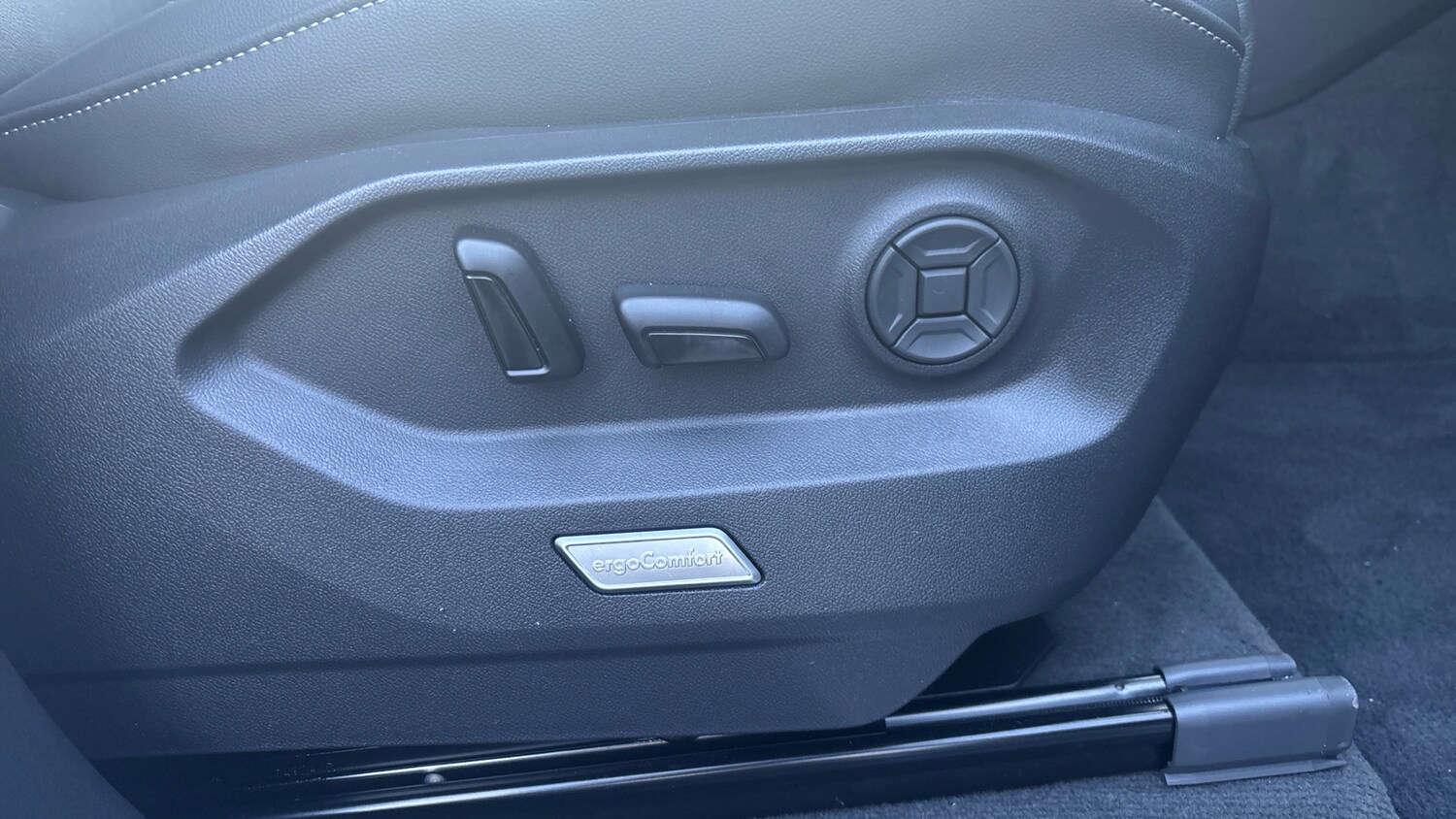 Used Volkswagen Touareg 2025 for sale - 77579441: Photo 38