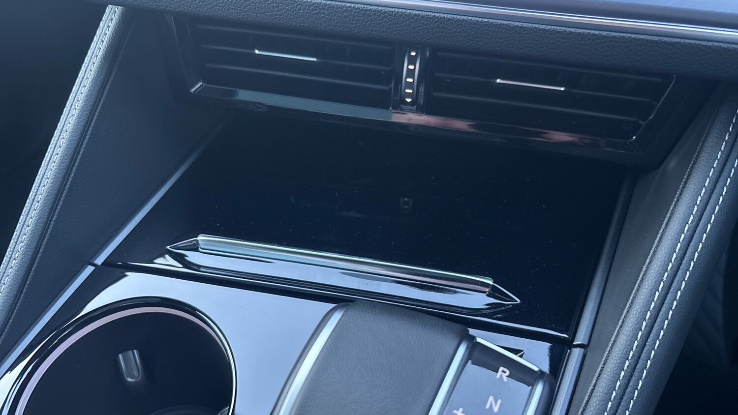 Used Volkswagen Touareg 2025 for sale - 77579441: Photo 62