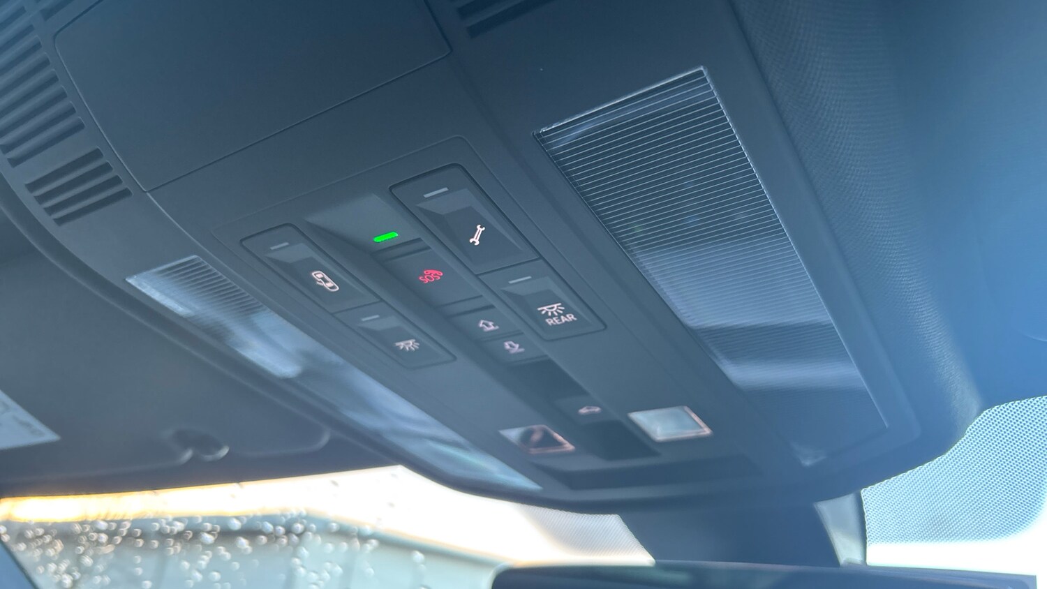 Used Volkswagen Touareg 2025 for sale - 77579441: Photo 63