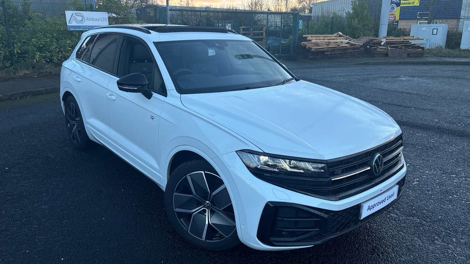 Used Volkswagen Touareg 2025 for sale - 77579441: Photo 65