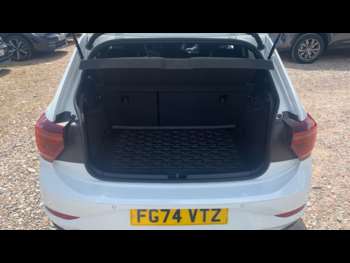 Used Volkswagen Polo 2024 for sale - 75097803: Photo