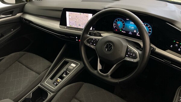 Used Volkswagen Golf 2020 for sale - 75470144: Photo 6
