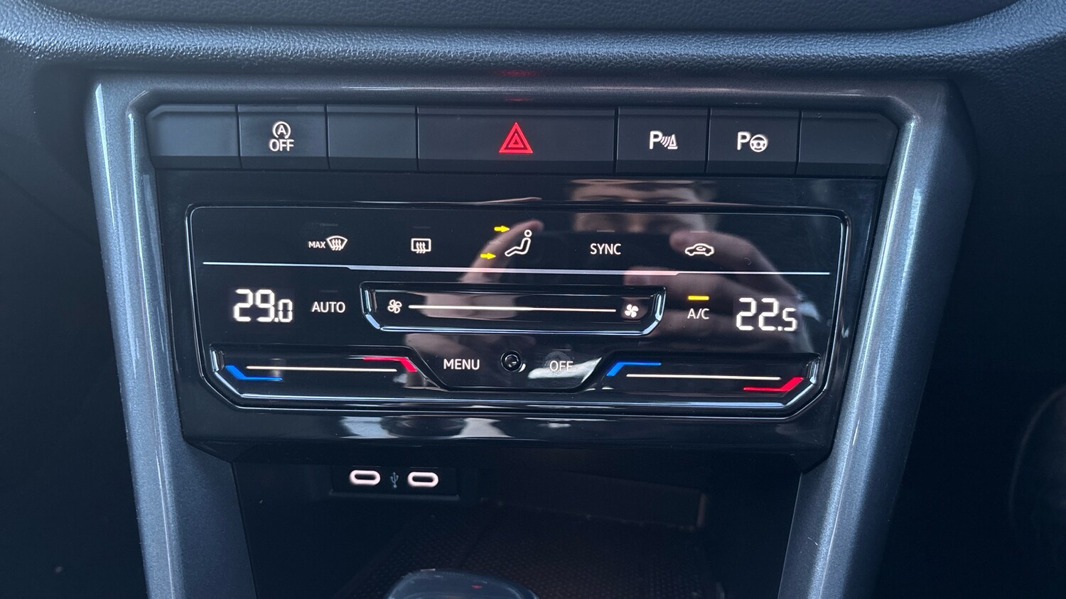 Used Volkswagen T-Roc 2022 for sale - 77732295: Photo 21