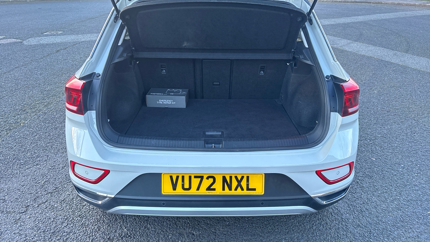 Used Volkswagen T-Roc 2022 for sale - 77732295: Photo 4