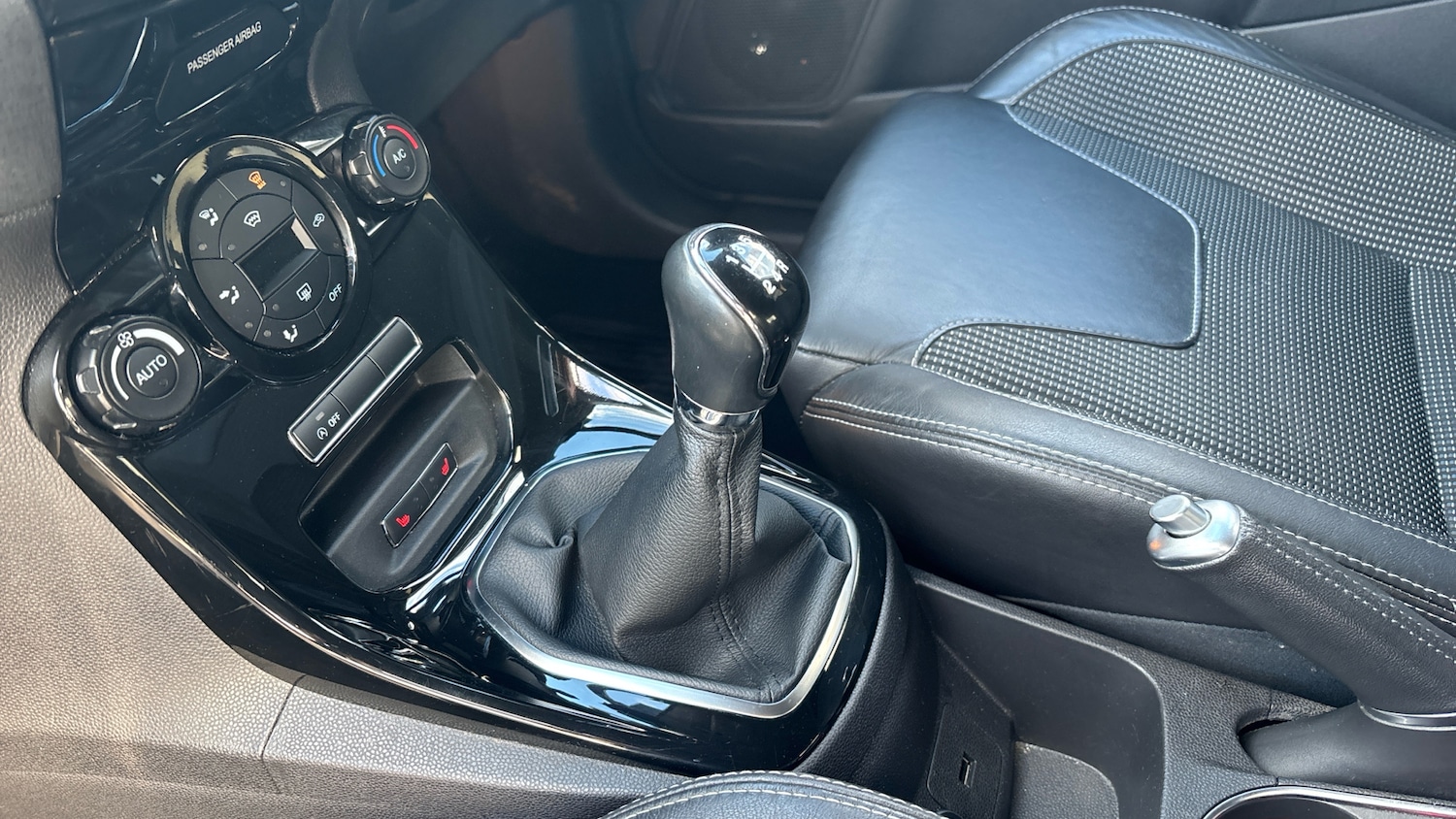 Used Ford Fiesta 2017 for sale - 77151878: Photo 13