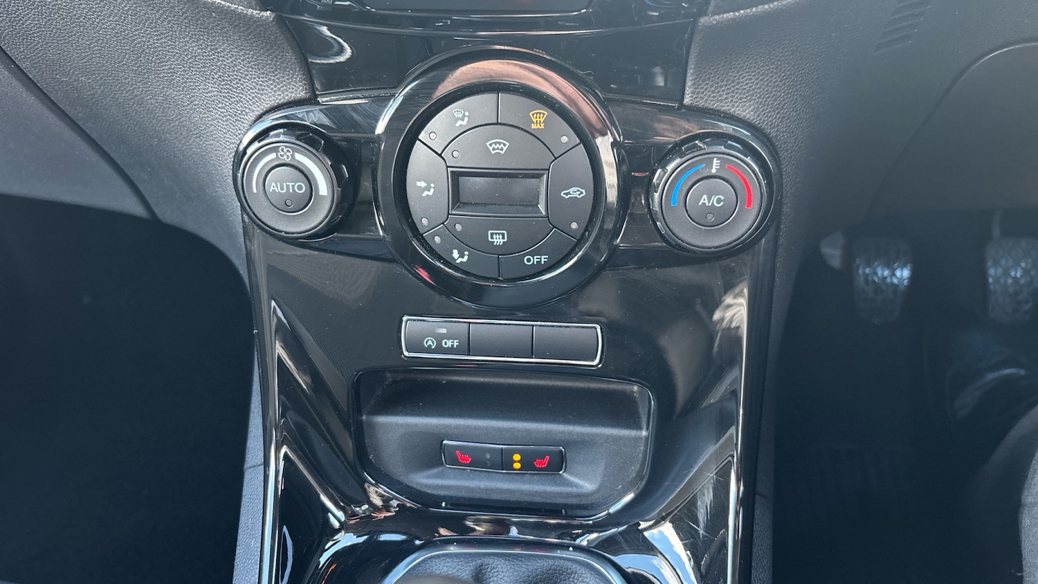 Used Ford Fiesta 2017 for sale - 77151878: Photo 21