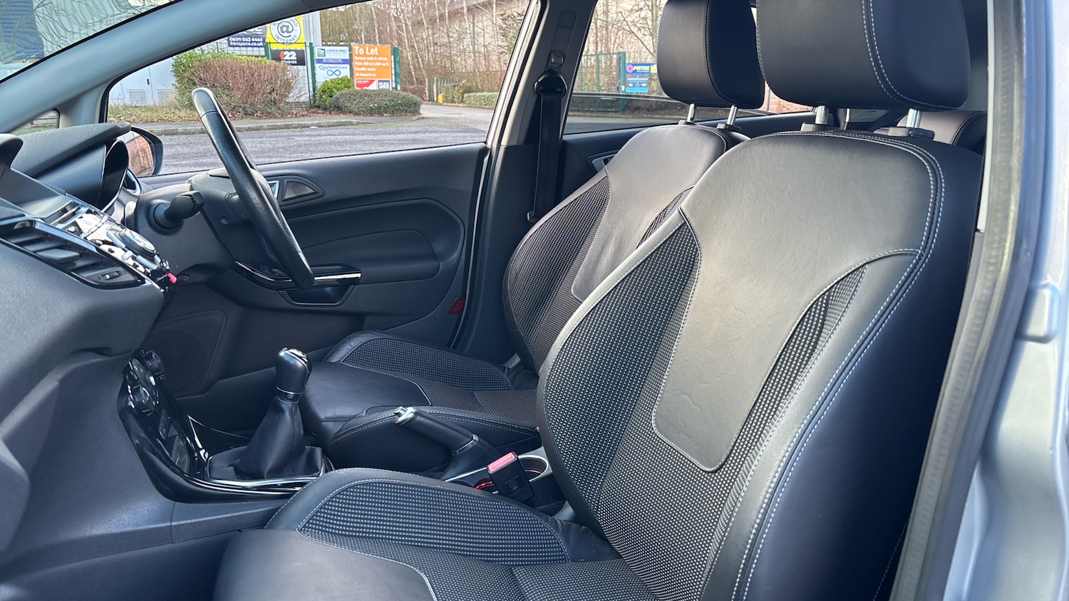 Used Ford Fiesta 2017 for sale - 77151878: Photo 38