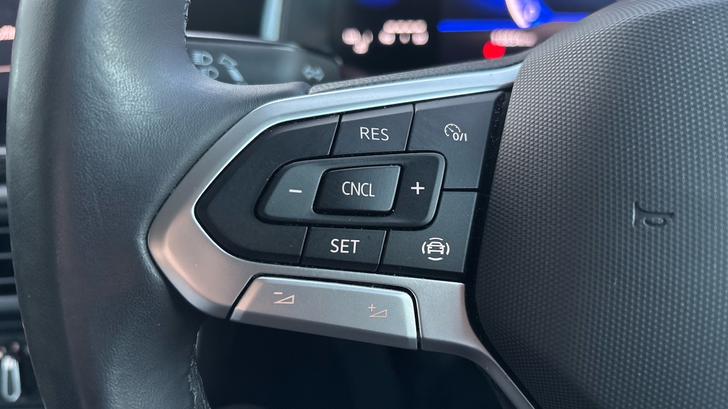 Used Volkswagen Polo 2023 for sale - 76585625: Photo 25