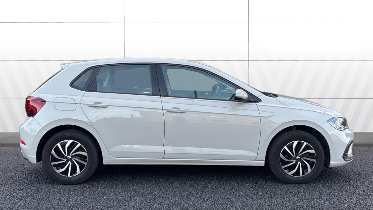 Used Volkswagen Polo 2023 for sale - 76585625: Photo 5