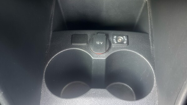 Used Volkswagen Polo 2012 for sale - 76067463: Photo 27