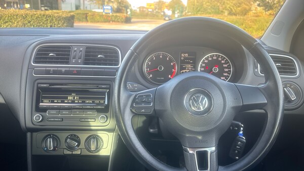 Used Volkswagen Polo 2012 for sale - 76067463: Photo 41