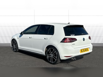 Used Volkswagen Golf 2016 for sale - 78389117: Photo