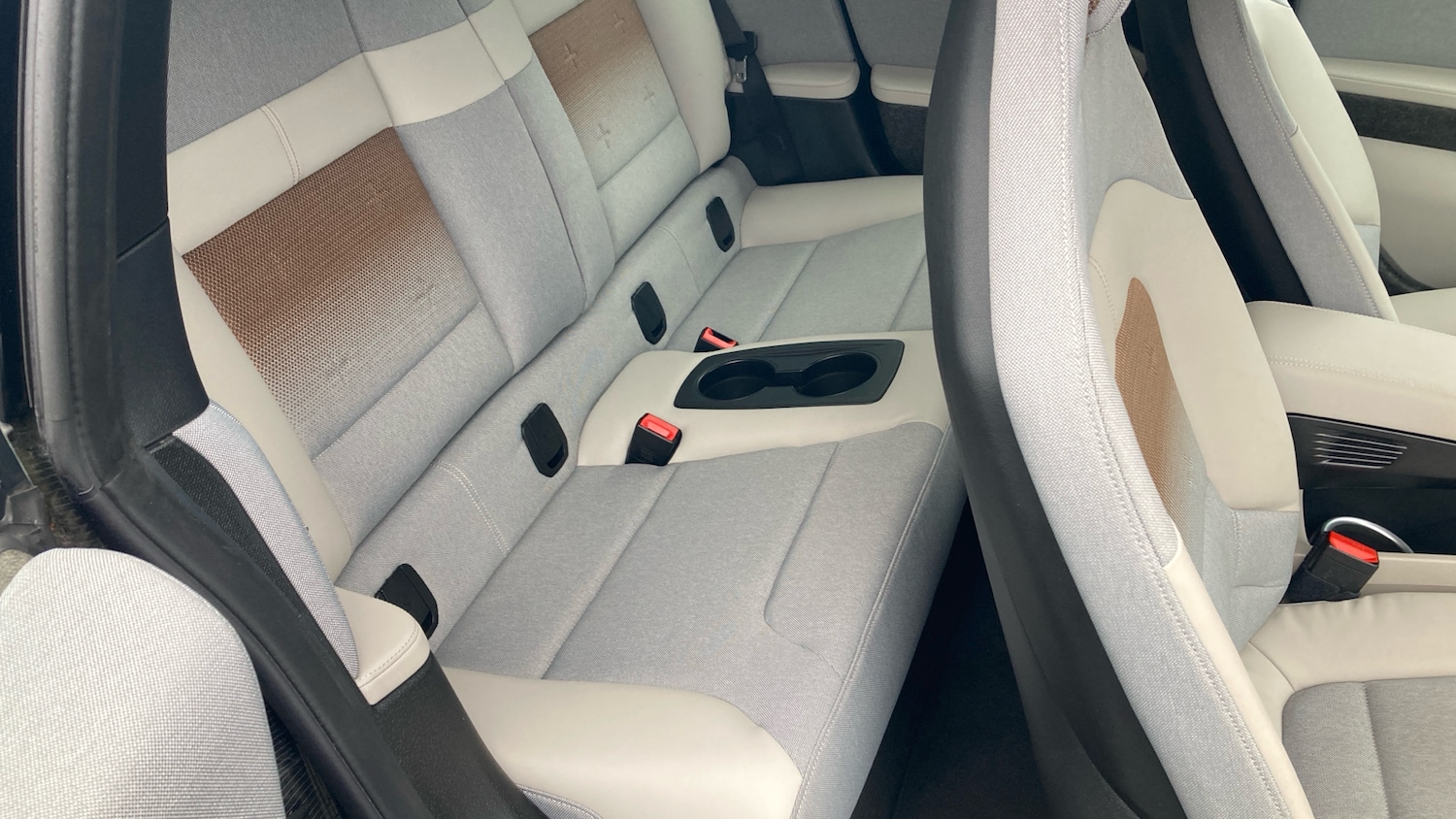 Used BMW i3 2022 for sale - 77085404: Photo 15