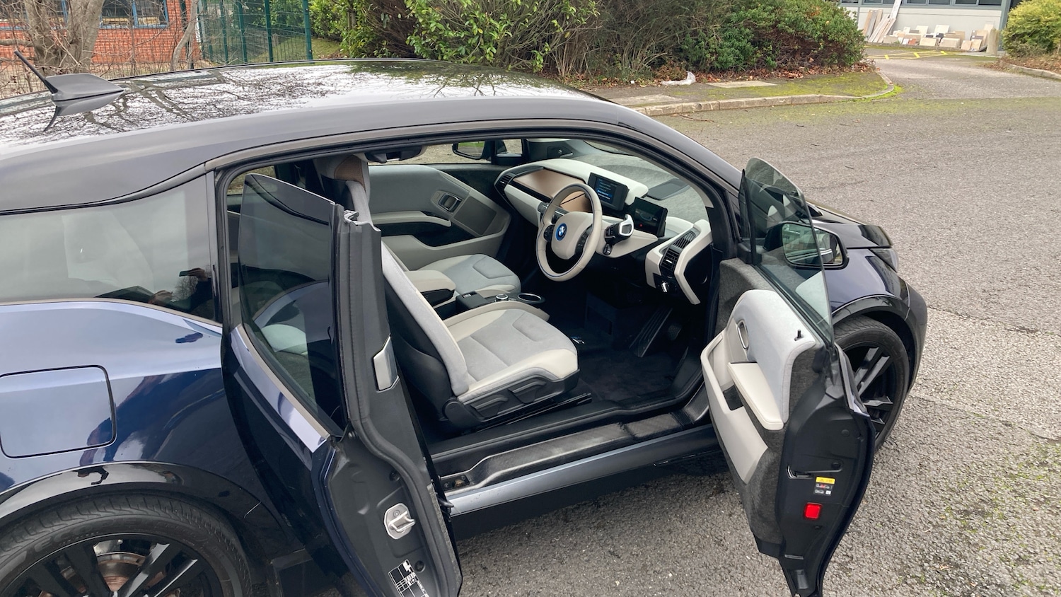 Used BMW i3 2022 for sale - 77085404: Photo 24