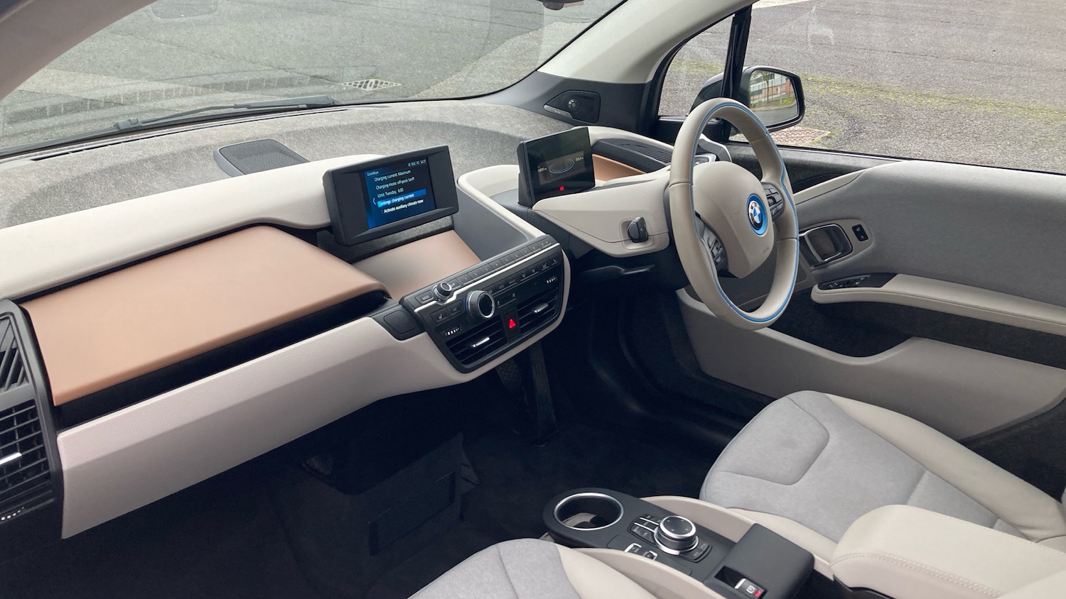 Used BMW i3 2022 for sale - 77085404: Photo 9