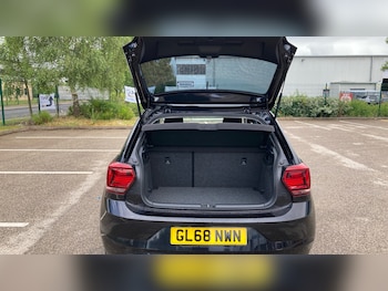 Used Volkswagen Polo 2018 for sale - 78941327: Photo