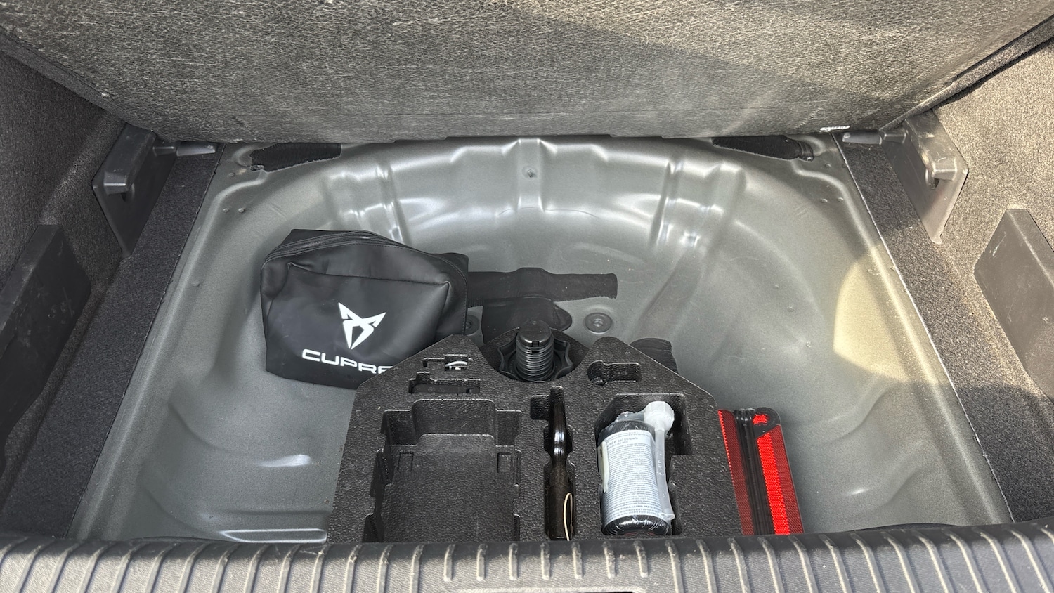 Used Cupra Formentor 2022 for sale - 76541752: Photo 21