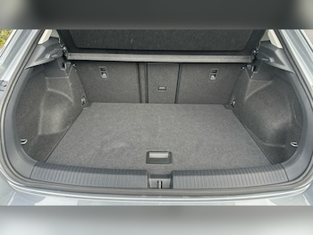 Used Volkswagen T-Roc 2024 for sale - 79194282: Photo