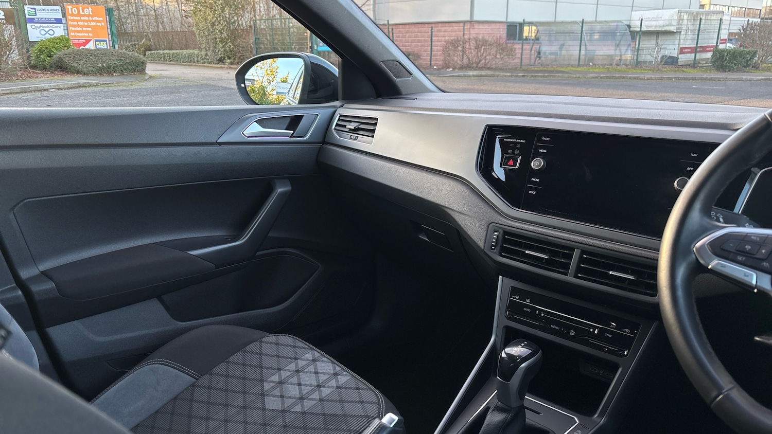 Used Volkswagen Taigo 2024 for sale - 77136091: Photo 14