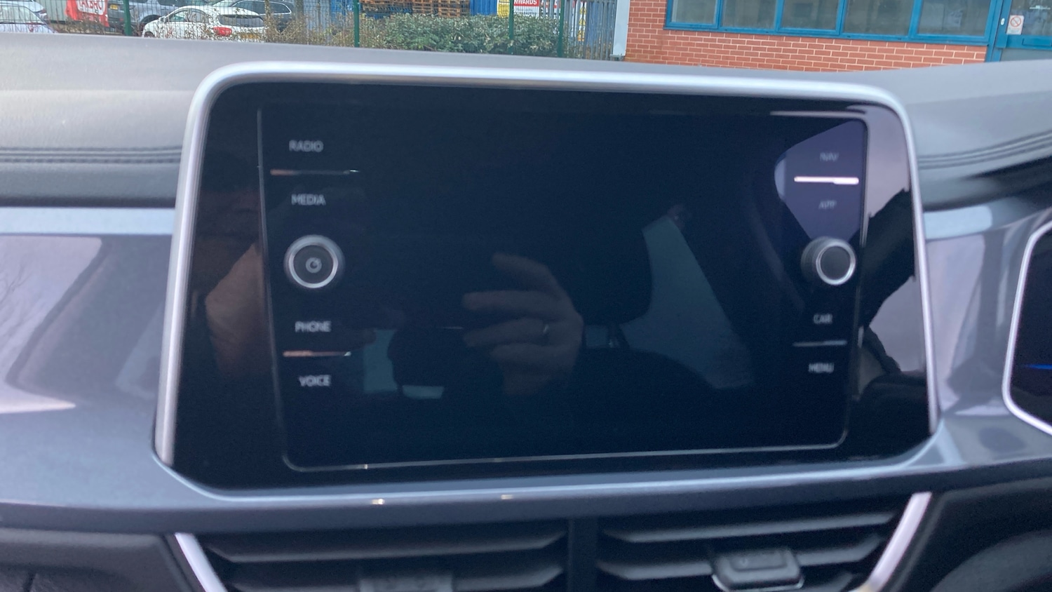 Used Volkswagen T-Roc 2023 for sale - 77195651: Photo 12