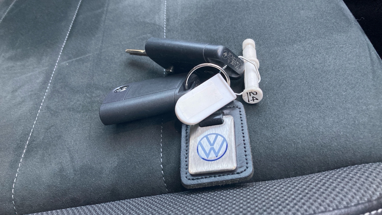 Used Volkswagen T-Roc 2023 for sale - 77195651: Photo 20