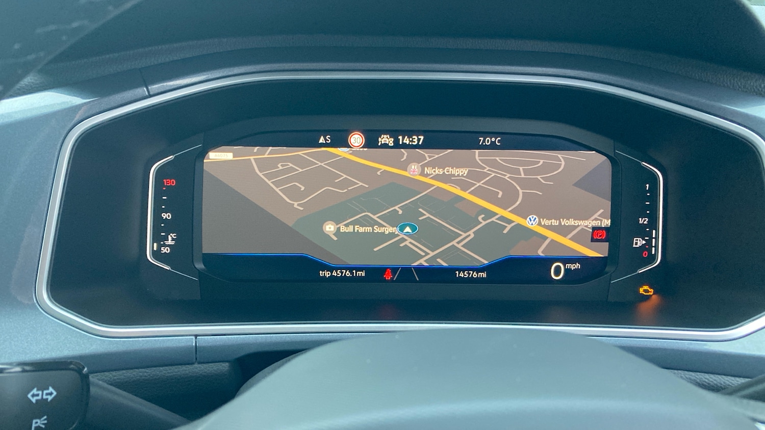 Used Volkswagen T-Roc 2023 for sale - 77195651: Photo 35