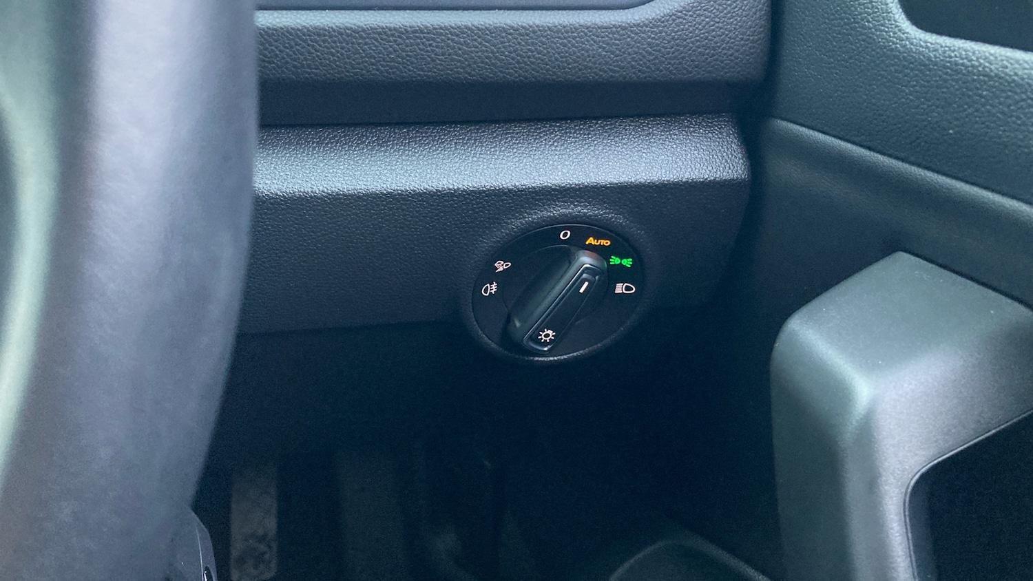 Used Volkswagen T-Roc 2023 for sale - 77195651: Photo 37