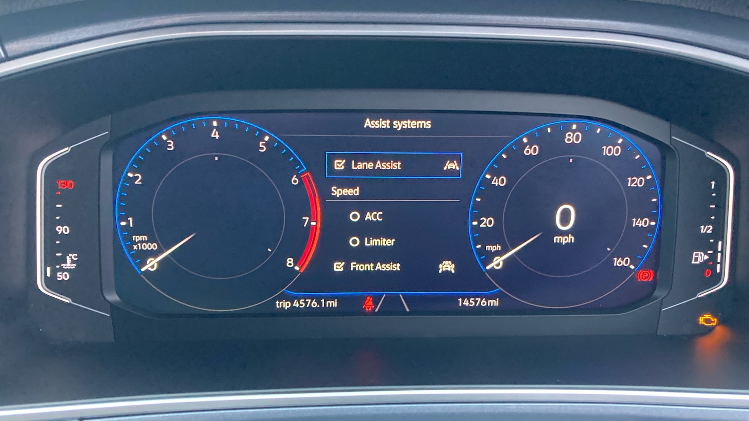 Used Volkswagen T-Roc 2023 for sale - 77195651: Photo 40