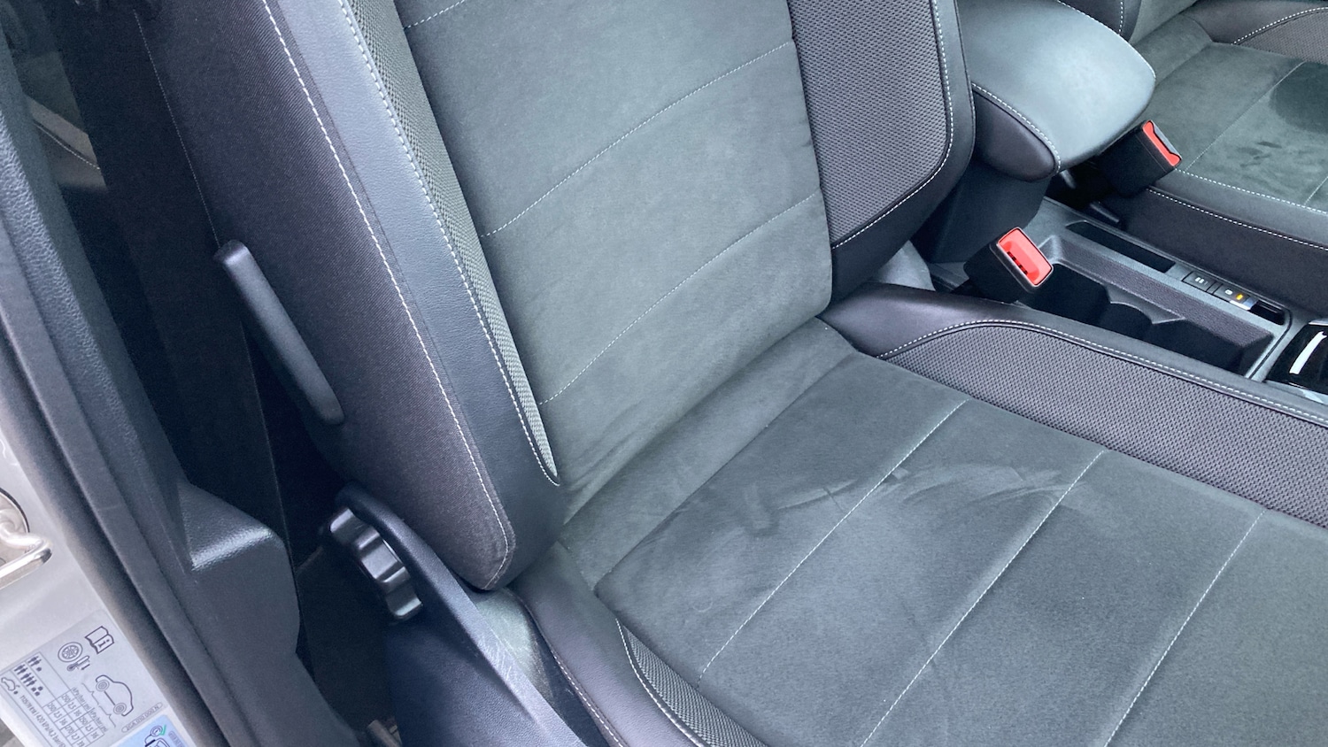 Used Volkswagen T-Roc 2023 for sale - 77195651: Photo 43