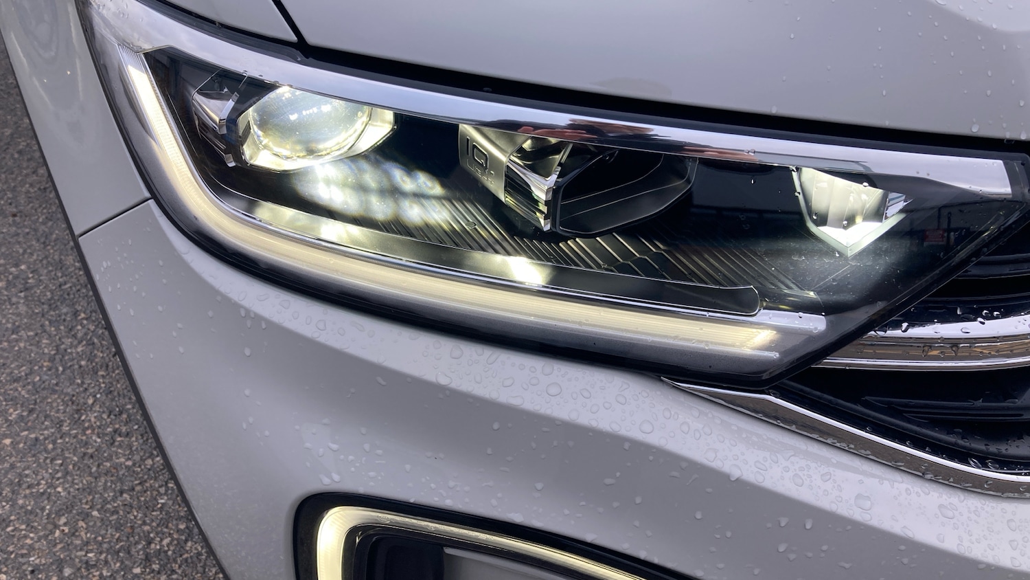 Used Volkswagen T-Roc 2023 for sale - 77195651: Photo 46