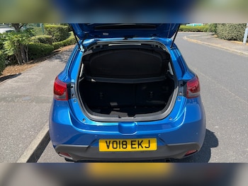 Used Mazda Mazda2 2018 for sale - 79228769: Photo