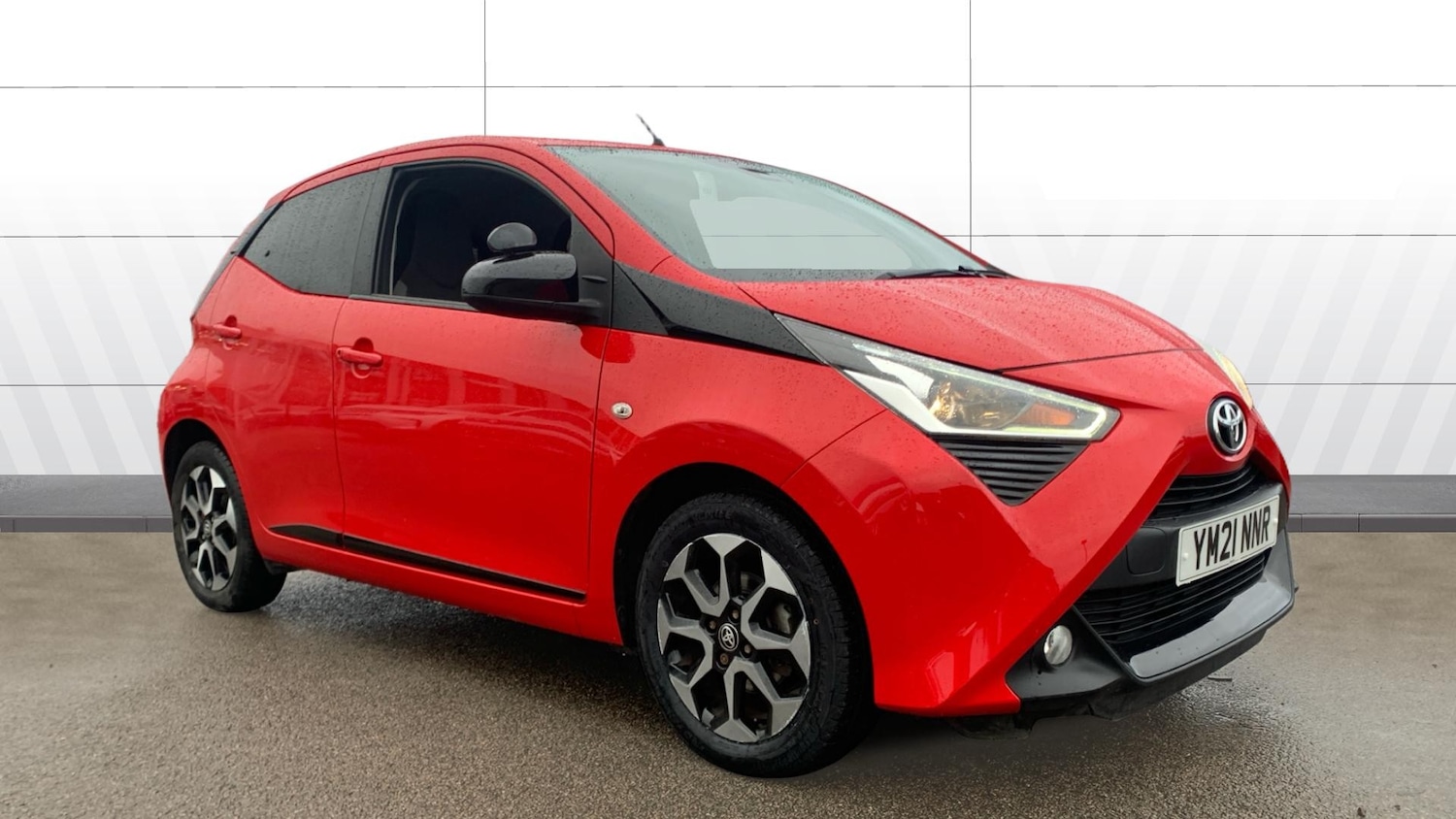 Used Toyota AYGO 2021 for sale - 76980750: Photo 1