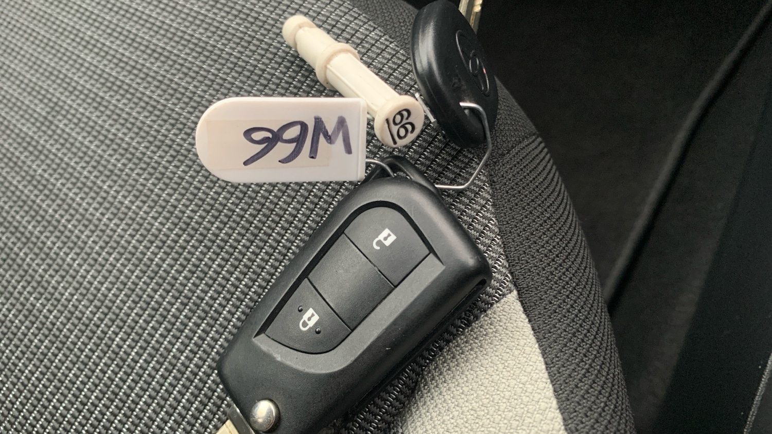 Used Toyota AYGO 2021 for sale - 76980750: Photo 20