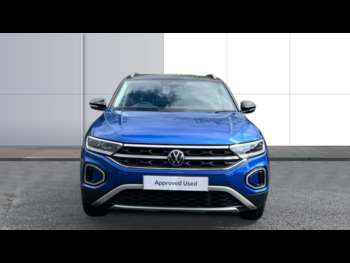 Used Volkswagen T-Roc 2023 for sale - 74772528: Photo