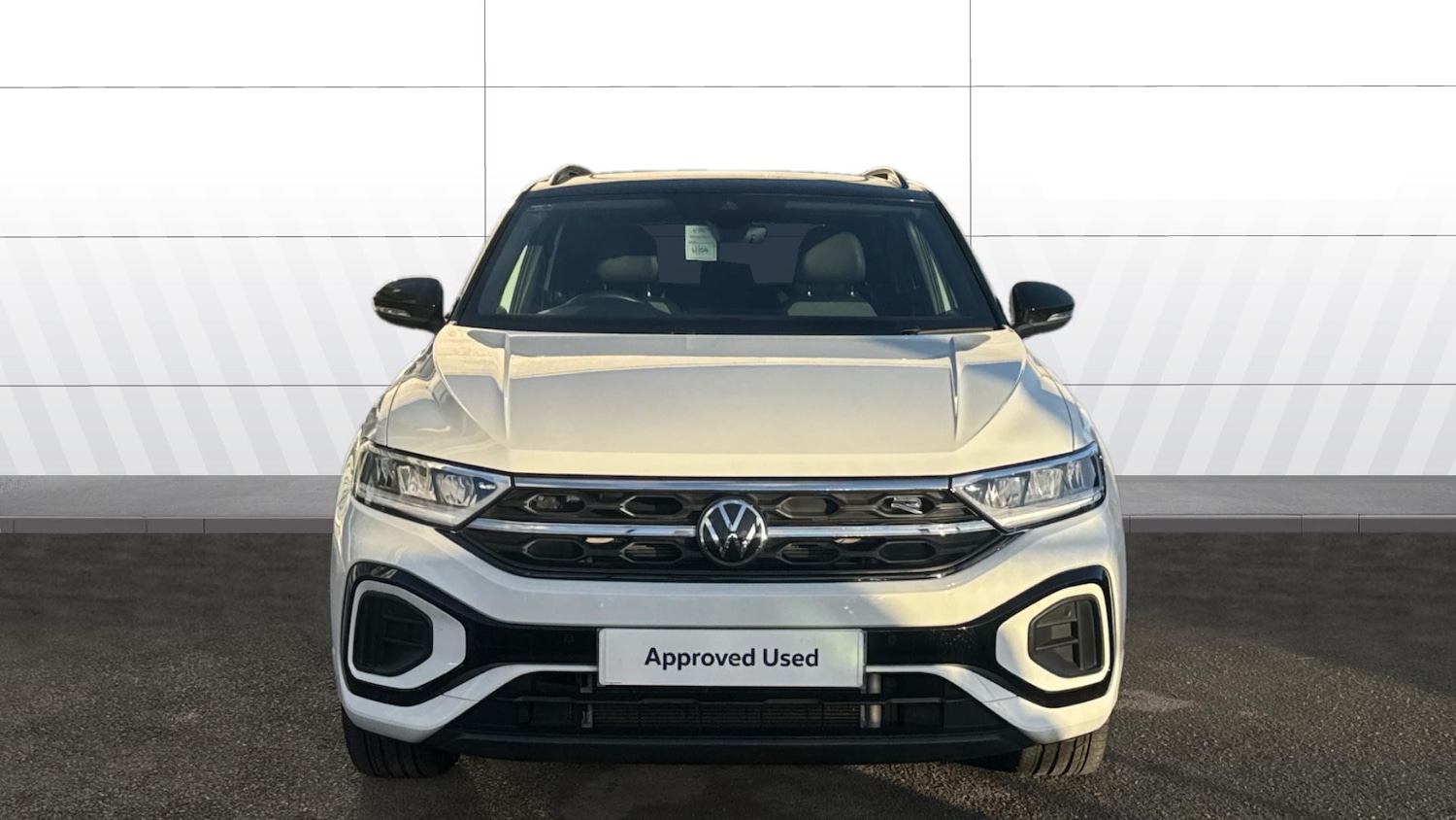 Used Volkswagen T-Roc 2024 for sale - 76719197: Photo 3