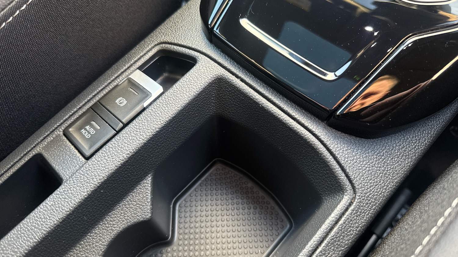 Used Volkswagen T-Roc 2024 for sale - 76719197: Photo 33