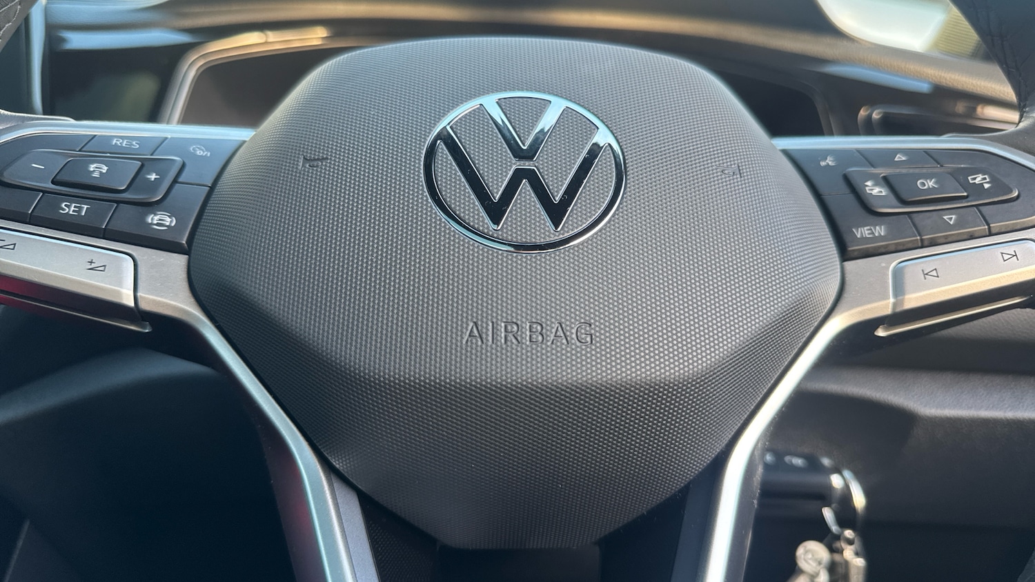 Used Volkswagen T-Roc 2024 for sale - 76719197: Photo 8