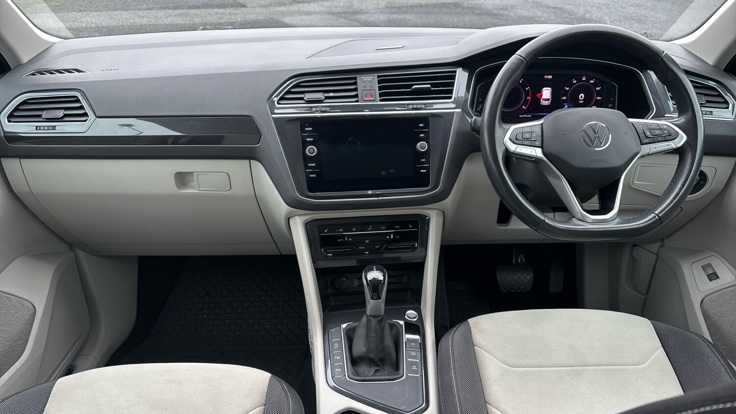 Used Volkswagen Tiguan 2022 for sale - 77649799: Photo 10