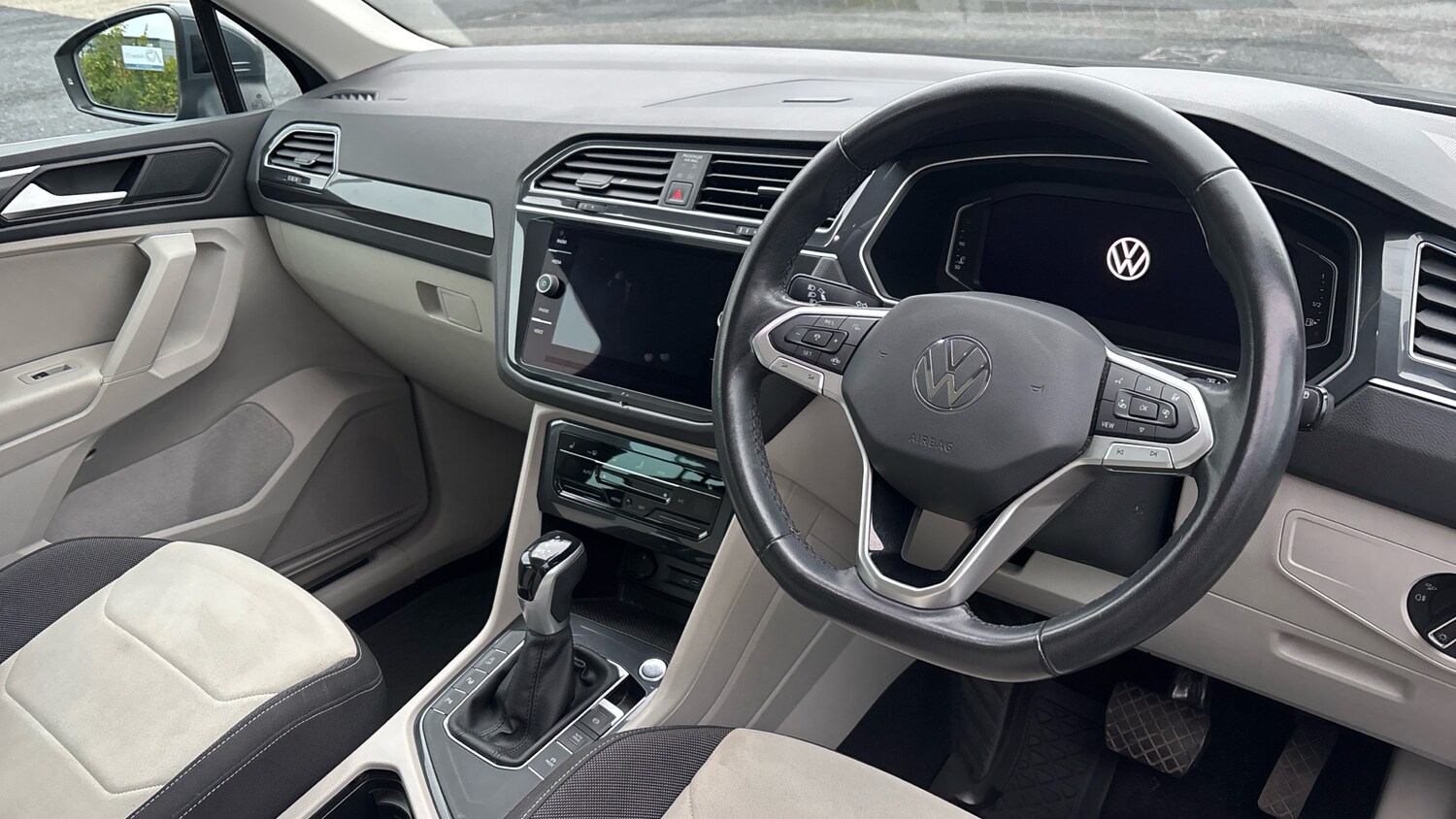 Used Volkswagen Tiguan 2022 for sale - 77649799: Photo 11