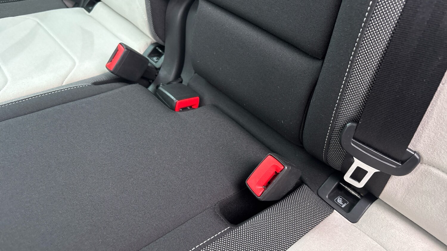 Used Volkswagen Tiguan 2022 for sale - 77649799: Photo 17