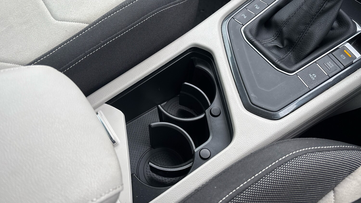 Used Volkswagen Tiguan 2022 for sale - 77649799: Photo 40