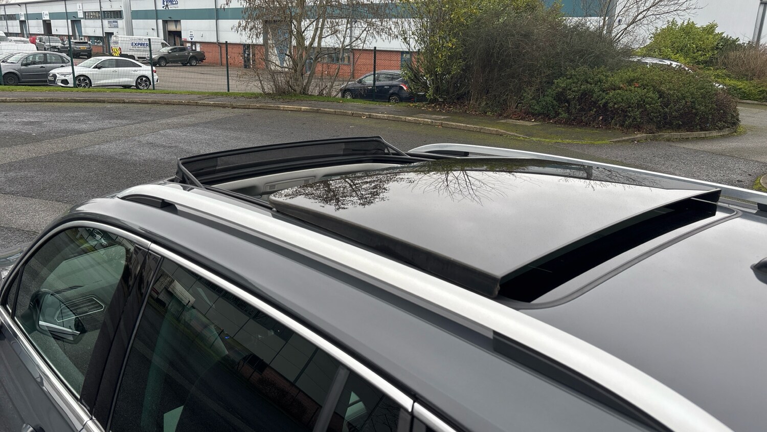 Used Volkswagen Tiguan 2022 for sale - 77649799: Photo 59