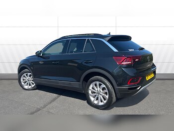 Used Volkswagen T-Roc 2025 for sale - 78370132: Photo