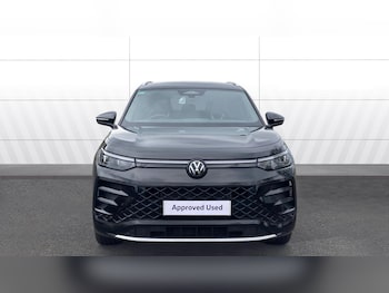 Used Volkswagen Touran 2025 for sale - 78251634: Photo