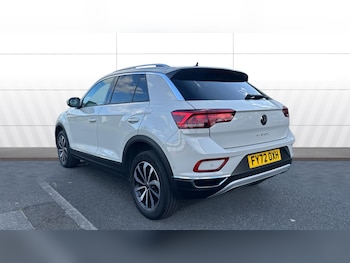 Used Volkswagen T-Roc 2022 for sale - 75903903: Photo