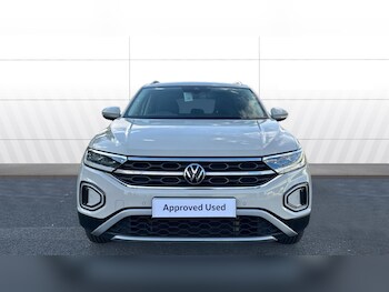 Used Volkswagen T-Roc 2022 for sale - 75903903: Photo